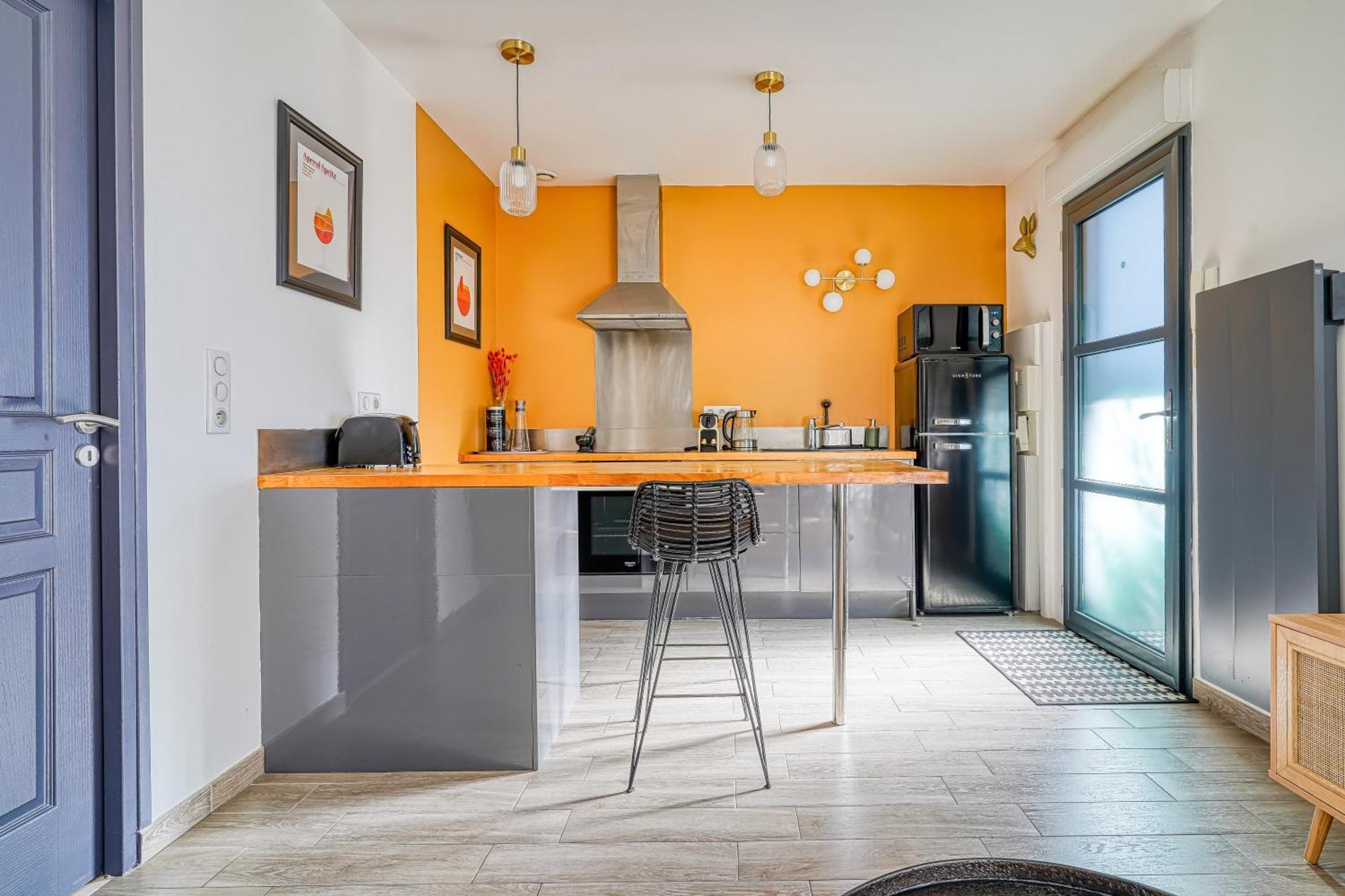 Superbe Studio Avec Terrasse Brunoy Экстерьер фото