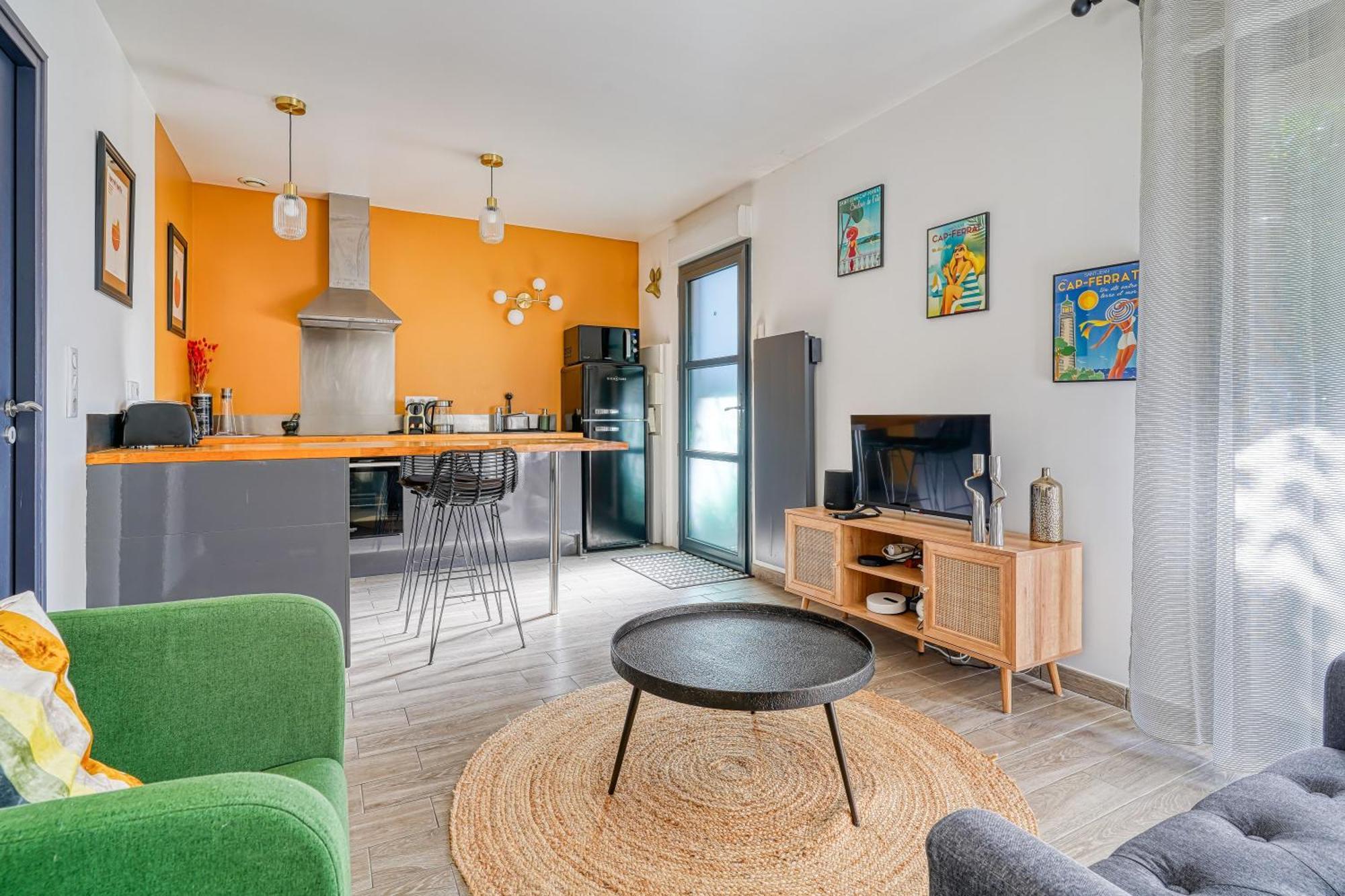Superbe Studio Avec Terrasse Brunoy Экстерьер фото